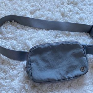 Lululemon Everywhere Belt Bag